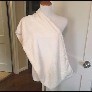 Banana Republic soft winter or everyday scarf